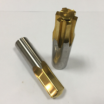 La perforazione fatta un passo del dado appunta il BACCANO materiale di m2 9861 perforazione perforante di D SKH51 HSS