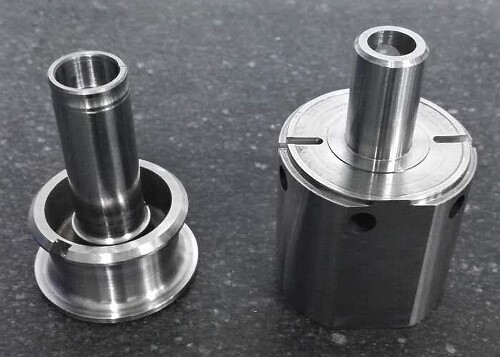 Il centro non standard della muffa appunta la perforazione ricoprente di titanio di CNC muore perforazioni dell'inserzione del centro
